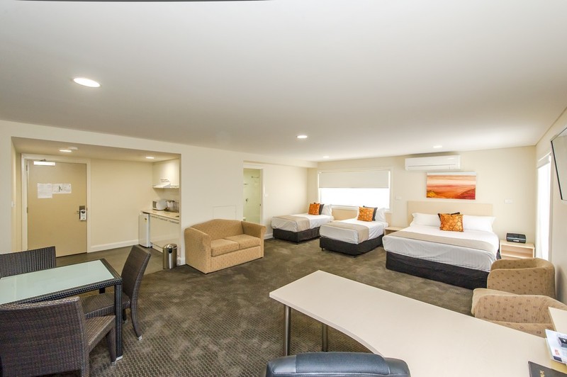 Belconnen Way Motel And Serviced Apartments - Hervey Bay Accommodation 7
