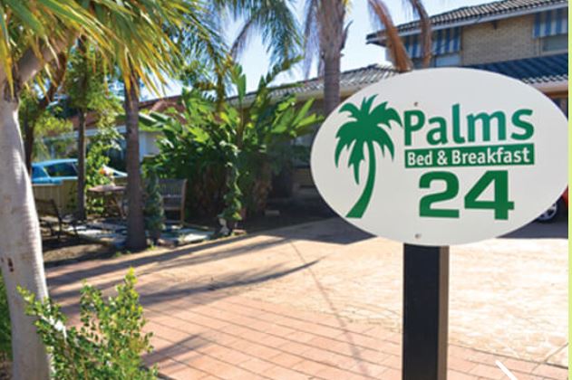 Palms Bed And Breakfast - Accommodation Main Beach 2