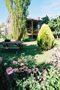 Holyrood House - Accommodation Australia