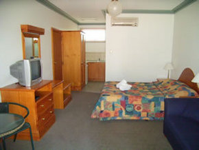 Campaspe Lodge - Accommodation Airlie Beach 2