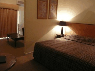 Margaret River Holiday Suites - Lismore Accommodation 4