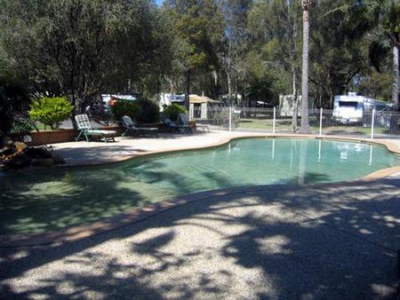 Lighthouse Beach Holiday Village - Accommodation Cooktown