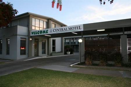 Central Motel Mildura - Accommodation Airlie Beach 1