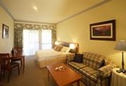 Hermitage Lodge - Accommodation Airlie Beach 2