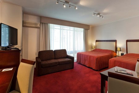Best Western Ensenada Motor Inn And Suites - Accommodation Burleigh 1