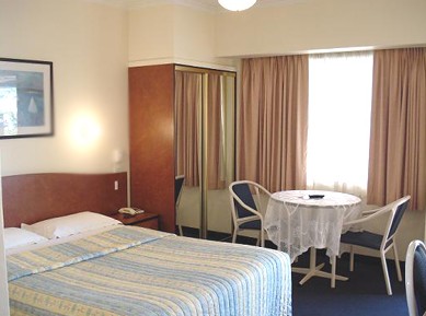Town & Country Motel - Accommodation Airlie Beach 1