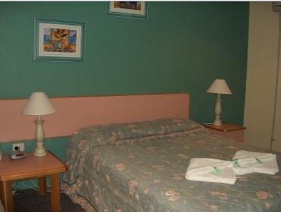 Almond Inn Motel - Tourism Noosa 4