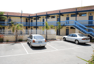Lakes Central Hotel - Accommodation Resorts