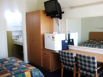 Sandbelt Club Hotel - Accommodation Cooktown