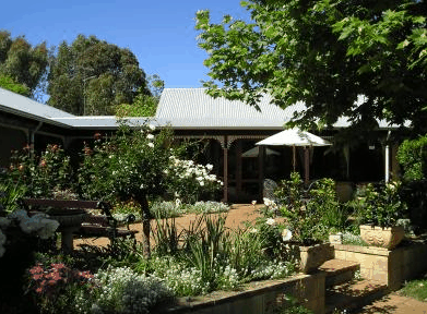 The Noble Grape - Accommodation Perth