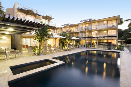 Maison Noosa Luxury Beachfront Resort - Accommodation Redcliffe