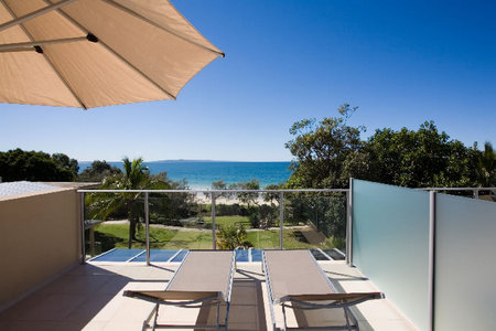 Maison Noosa Luxury Beachfront Resort - Accommodation Mermaid Beach 1