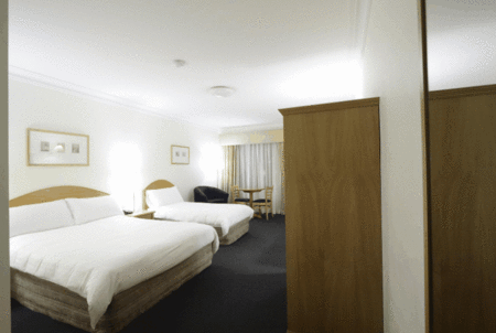 Carlyle Suites & Apartments - Accommodation Burleigh 3