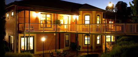 Clare Country Club - Carnarvon Accommodation
