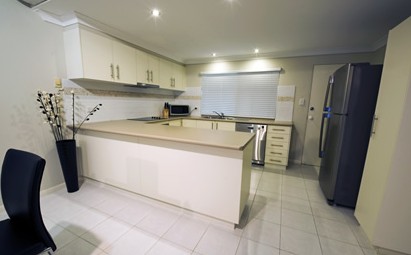 Costa Royale Beachfront Apartments - Coogee Beach Accommodation 3