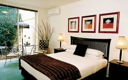 Knightsbridge Apartments - St Kilda Accommodation 1