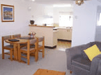 Peninsular Apartments - Dalby Accommodation 5