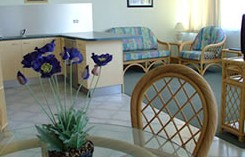 Mylos Holiday Apartments - Dalby Accommodation 1