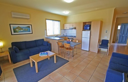 Seaview Motel & Apartments - Accommodation Burleigh 1