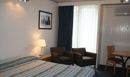 Parkwood Motel - Accommodation QLD 2