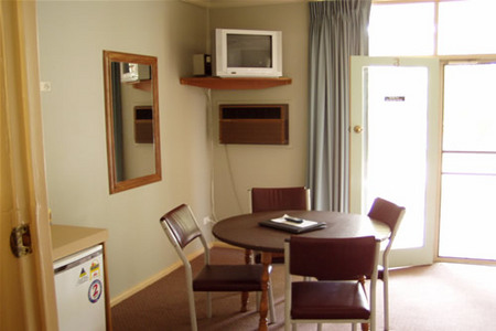 Sun River Resort Motel - Accommodation Burleigh 3