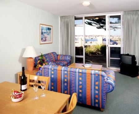 Quest Harbour Village - Accommodation Bookings 1