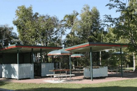 Cane Village Holiday Park - Accommodation Airlie Beach 4