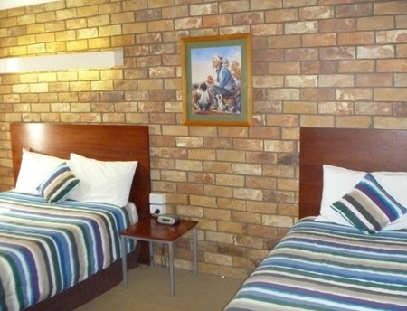 Burke And Wills Motor Inn Kingaroy - Accommodation NT 1