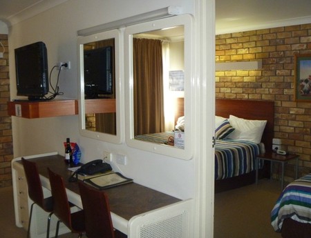 Burke And Wills Motor Inn Kingaroy - Accommodation Fremantle 2