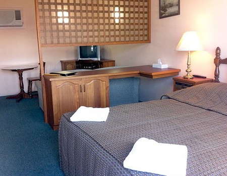 City Centre Motel - Accommodation Whitsundays 5