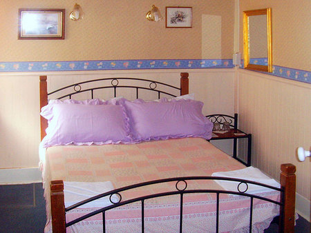 Annies Shandon Inn - Accommodation Gold Coast 1