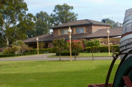 Carriage House Motor Inn - Accommodation Cooktown