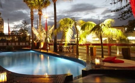 Komune Resorts And Beach Club - Casino Accommodation