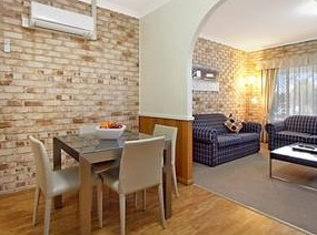 Highlander Motor Inn And Apartments - Accommodation Fremantle 3