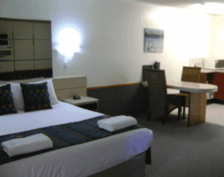 Rockhampton Court Motor Inn - Accommodation Fremantle 1