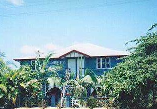 Ayr Backpackers/wilmington House - Hervey Bay Accommodation