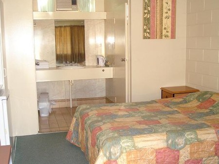 Hi Roller Motel - Accommodation Fremantle 1