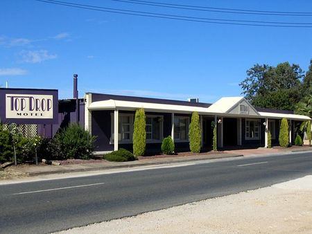 Top Drop Motel - Accommodation Sunshine Coast