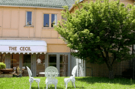 The Cecil Guest House - Redcliffe Tourism