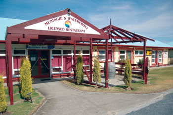 Meningies Waterfront Motel - Accommodation Cooktown