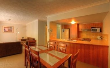 Bila Vista Holiday Apartments - Accommodation QLD 1