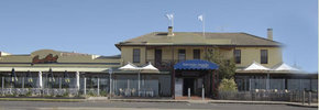 Barwon Heads Hotel - Accommodation Port Macquarie