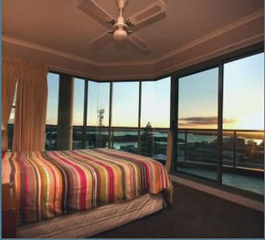 Sails Apartments - Accommodation Airlie Beach 8