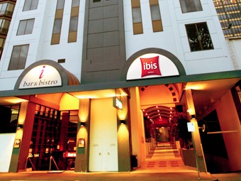 Hotel Ibis Melbourne - Hervey Bay Accommodation