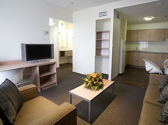 Hotel Ibis Melbourne - Accommodation NT 4