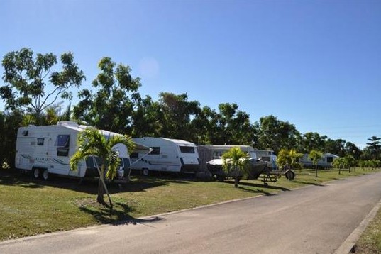 BIG4 Townsville Woodlands Holiday Park - Accommodation Main Beach 3