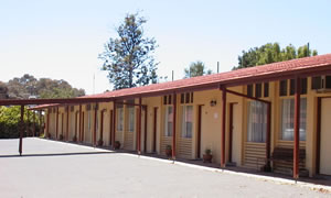 Golden Hills Motel - Accommodation Bookings