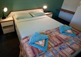 The Swagmans Rest Motel - Whitsundays Accommodation 2