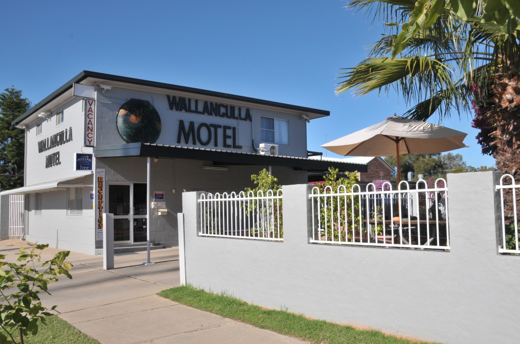 Wallangulla Motel - Accommodation Sunshine Coast