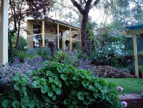 Bendigo Cottages - Accommodation Fremantle 2